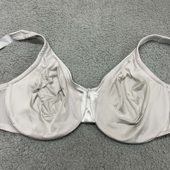 Olga Bra 42DD Full Coverage 35002  Signature Support Satin Full Cup Gentle Lift - Picture 1 of 9